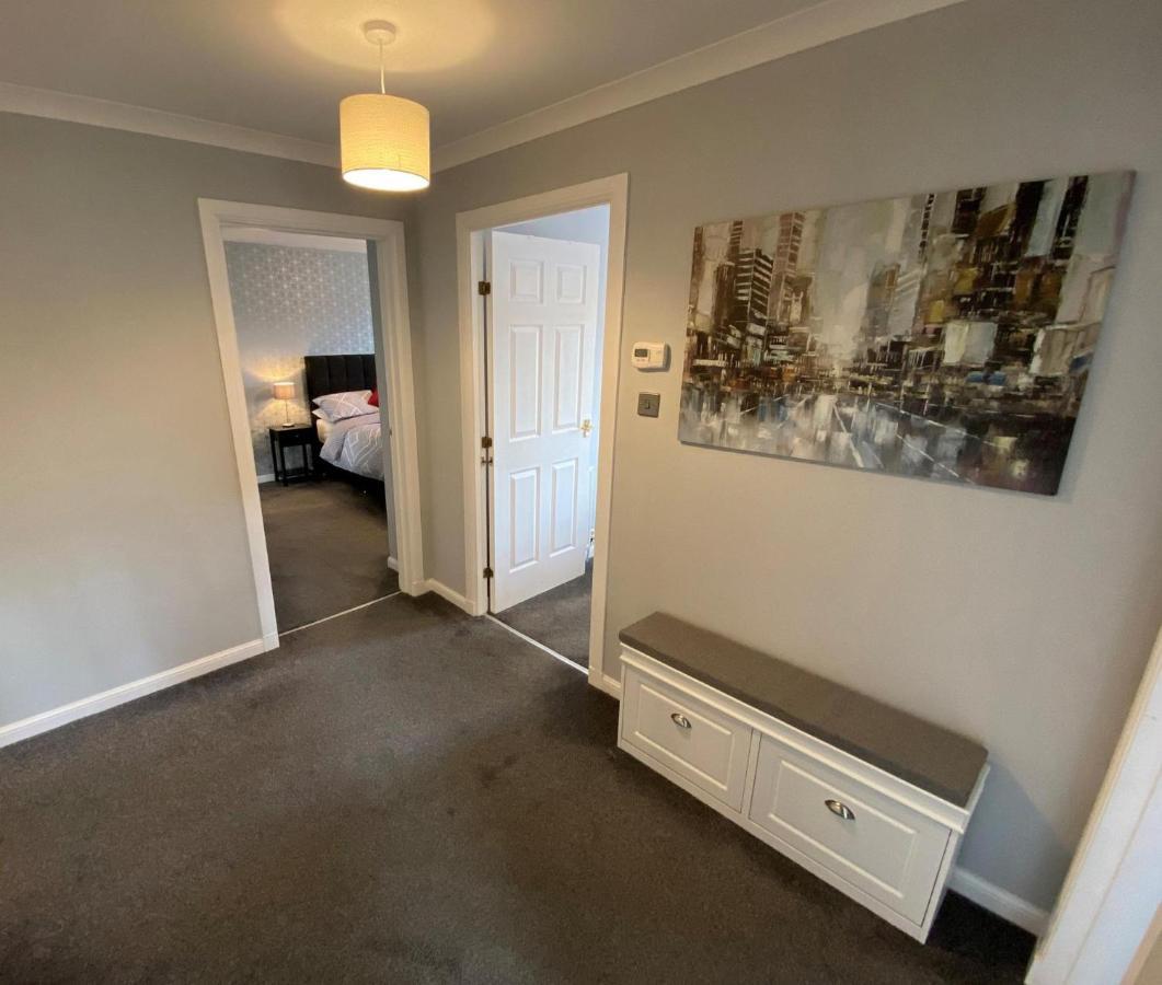 New Super 2 Bedroom Flat In